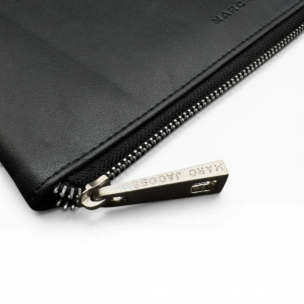 Marc Jacobs Black Leather Zip Around Folio Padfolio Document Holder Organizer